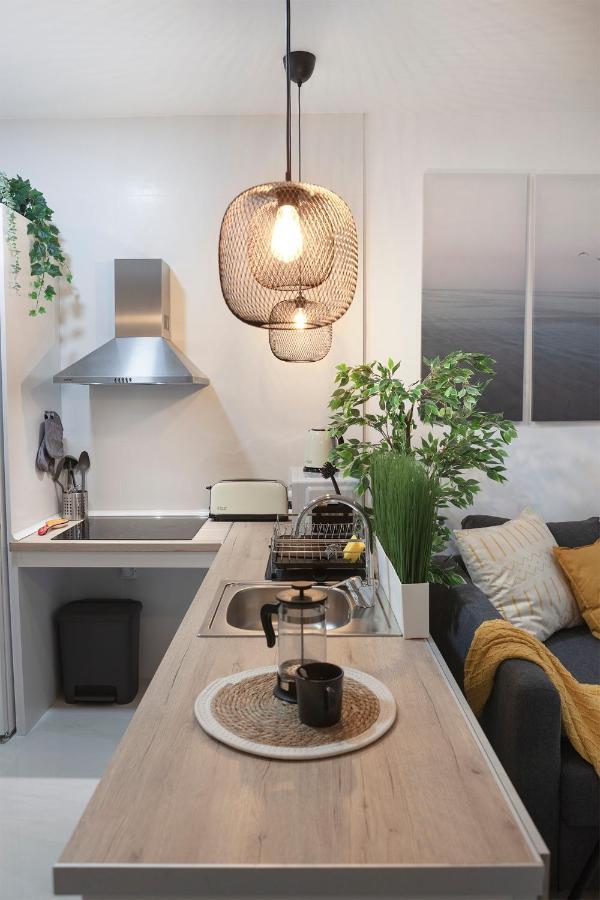 Artistic Digital Retreat-Great Location Near Metro Appartement Valencia Buitenkant foto